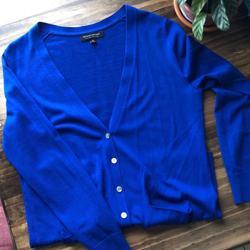 Banana Republic 100% Merino Wool Cardigan